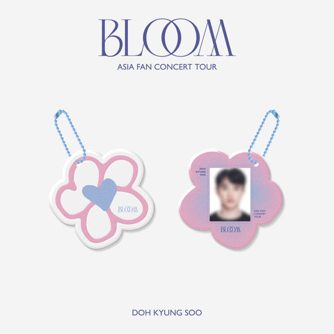 D.O - ASIA FAN CONCERT TOUR OFFICIAL MD MINI PHOTOCARD KEYRING