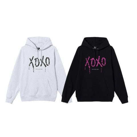 XOXO JEON SOMI Splatter Logo Pullover Hoodie