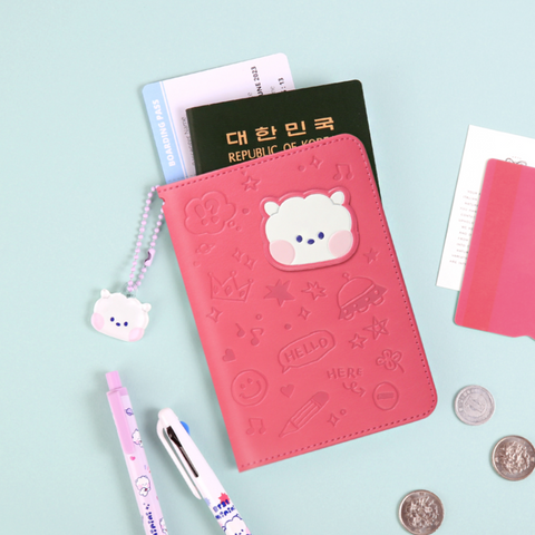 BT21 MININI LEATHER PATCH PASSPORT COVER