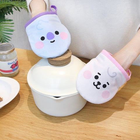 BT21 Baby Kitchen Glove